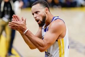 壹号娱乐-库里连续十场比赛得分超过突破纪录，TL挑战极限！的简单介绍