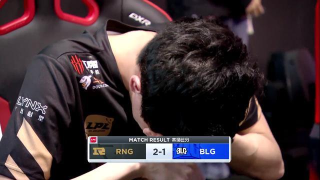 赛场激动地夺冠的句子 赛场激动地夺冠的句子