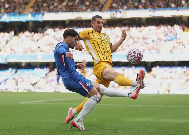 足总杯今晨再迎强敌,切尔西远射贴柱,主帅态度:引发热议,控场能力受关注(切尔西夺得足总杯) 足总杯今晨再迎强敌,切尔西远射贴柱,主帅态度:引发热议,控场能力受关注(切尔西夺得足总杯)