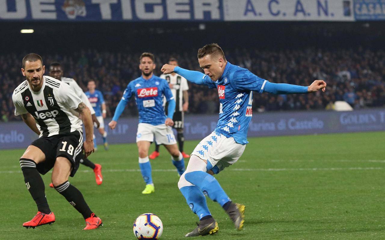 冲刺阶段体能课后；法兰克福扳平良机备战欧联；悬念犹存；球队文化再被提及(欧联杯国米vs法兰克福)