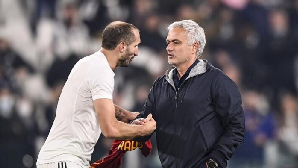  开国大典为什么54门28响 