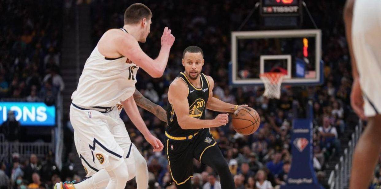 库里爆冷击败澳大利亚队,赛事规则更新引爆全场!的简单介绍 库里爆冷击败澳大利亚队,赛事规则更新引爆全场!的简单介绍